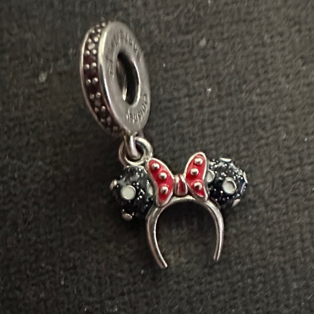 Pandora x Disney Minnie Mouse Ears Charm